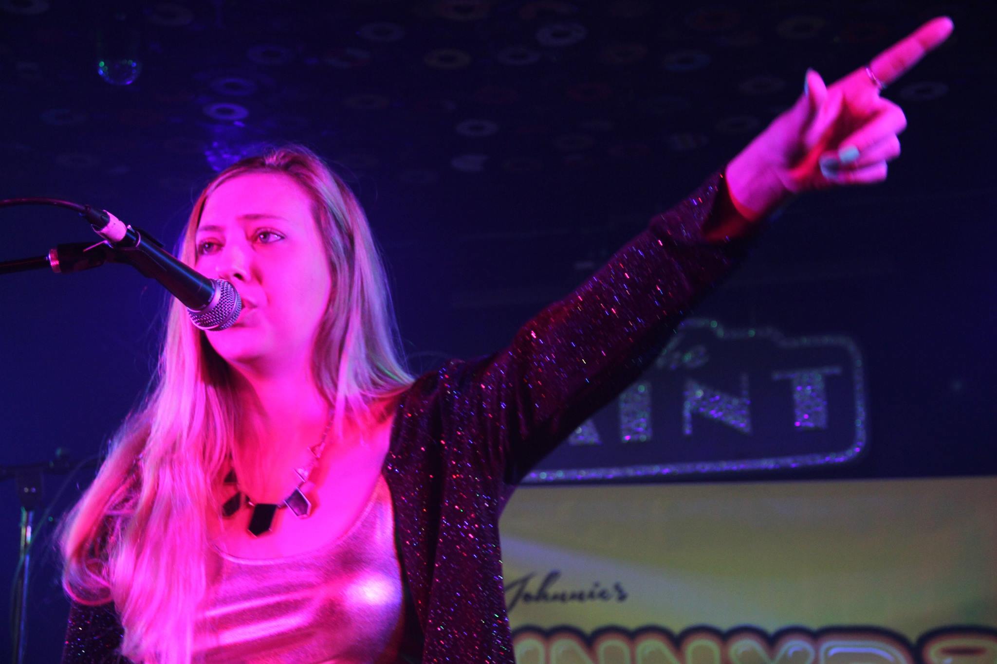 SerenaFosterLive